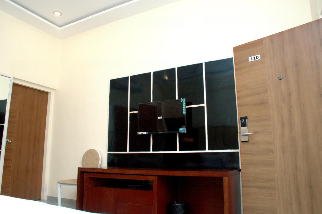 Santu Basil - An Eco Resort Bhavnagar Buitenkant foto